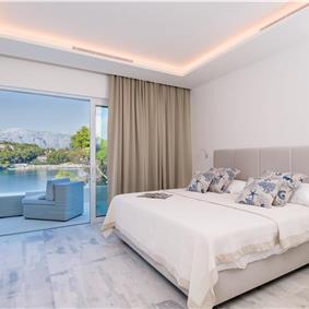 Luxury 6 Bedroom Brac Island Beach Front Villa With Heated Infinity Pool and lift near Sumartin sleeps 12